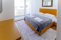MOMA9982